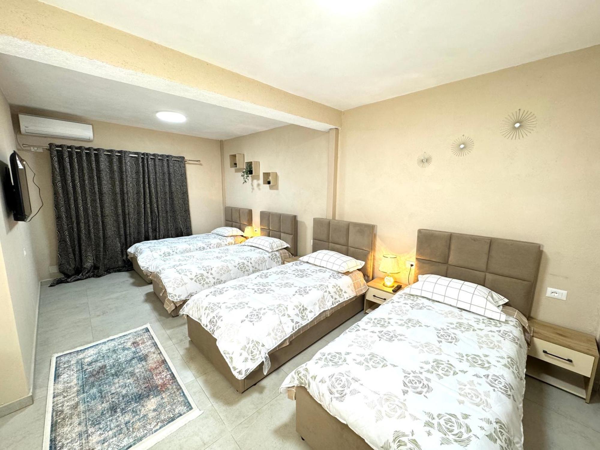 Shkodra Guest House & Trips Zewnętrze zdjęcie