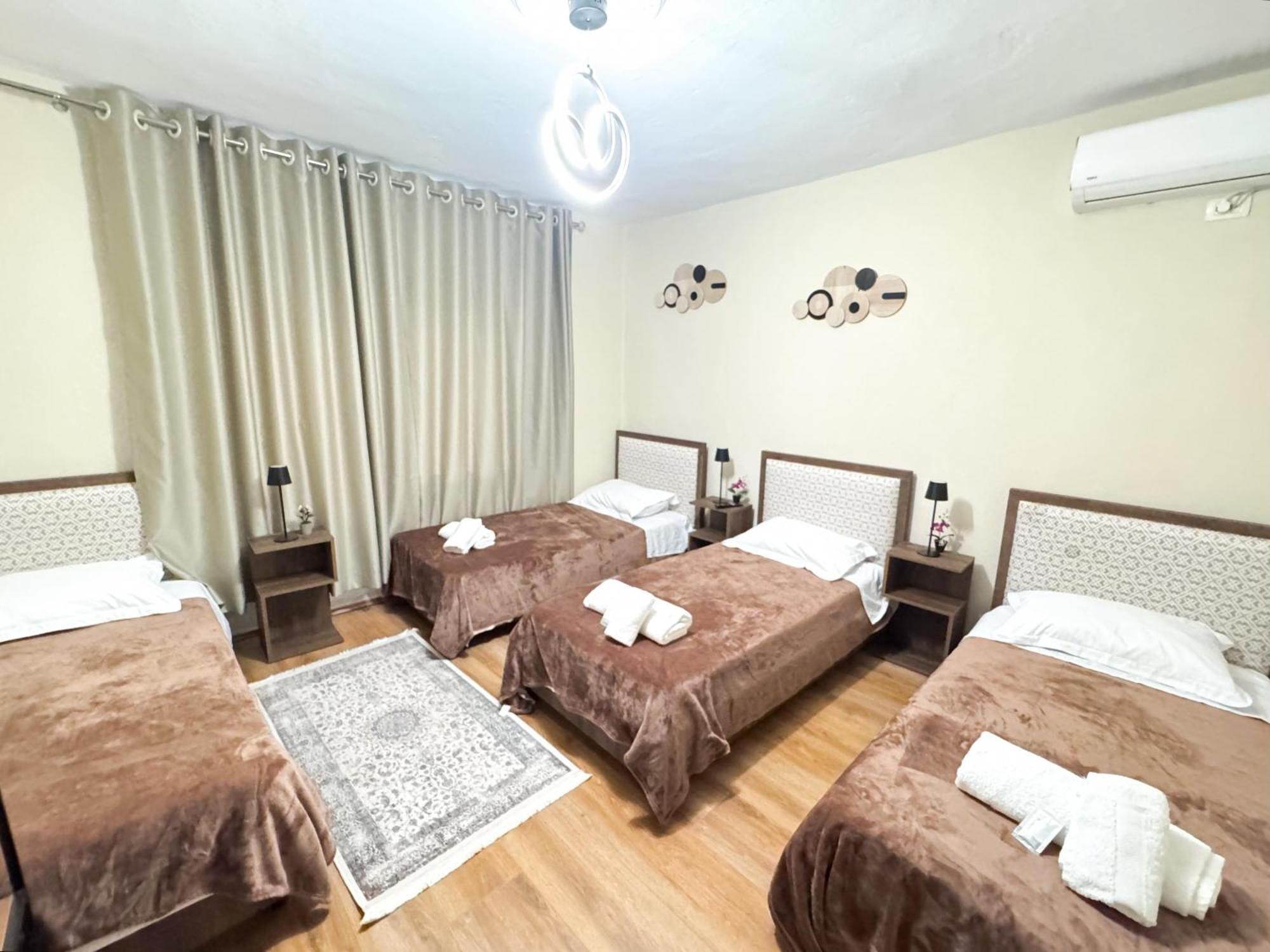 Shkodra Guest House & Trips Zewnętrze zdjęcie