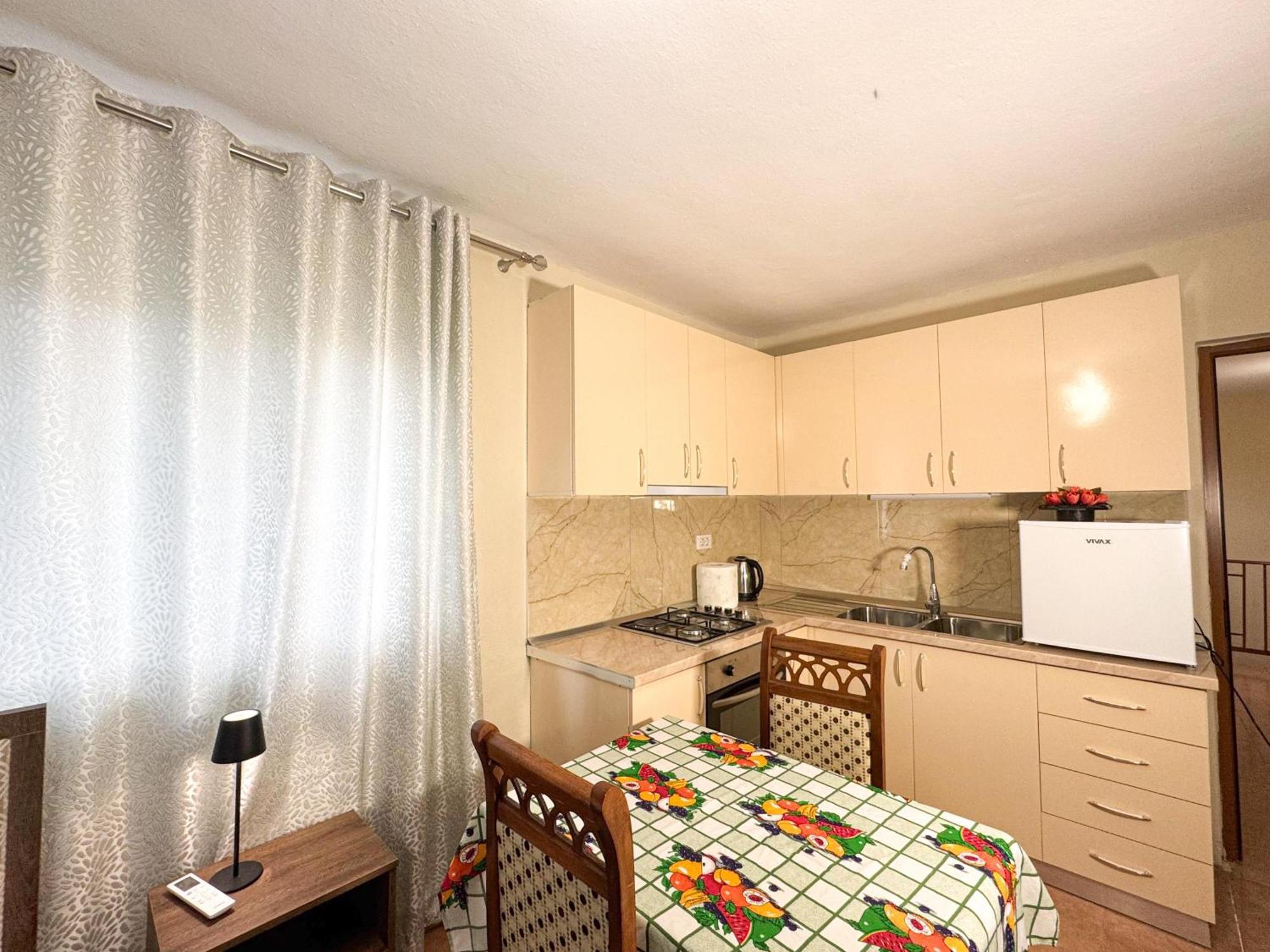 Shkodra Guest House & Trips Pokój zdjęcie